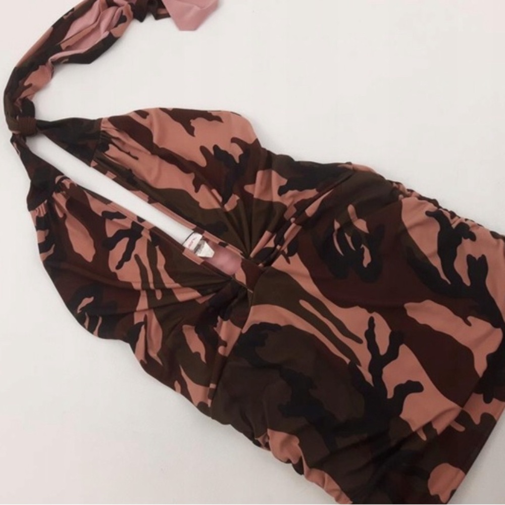 NWT Pink Camo Halter Mini Bodycon Dress🩷🌲